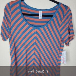 LuLaRoe Classic Tee Small Chevron Print NEW